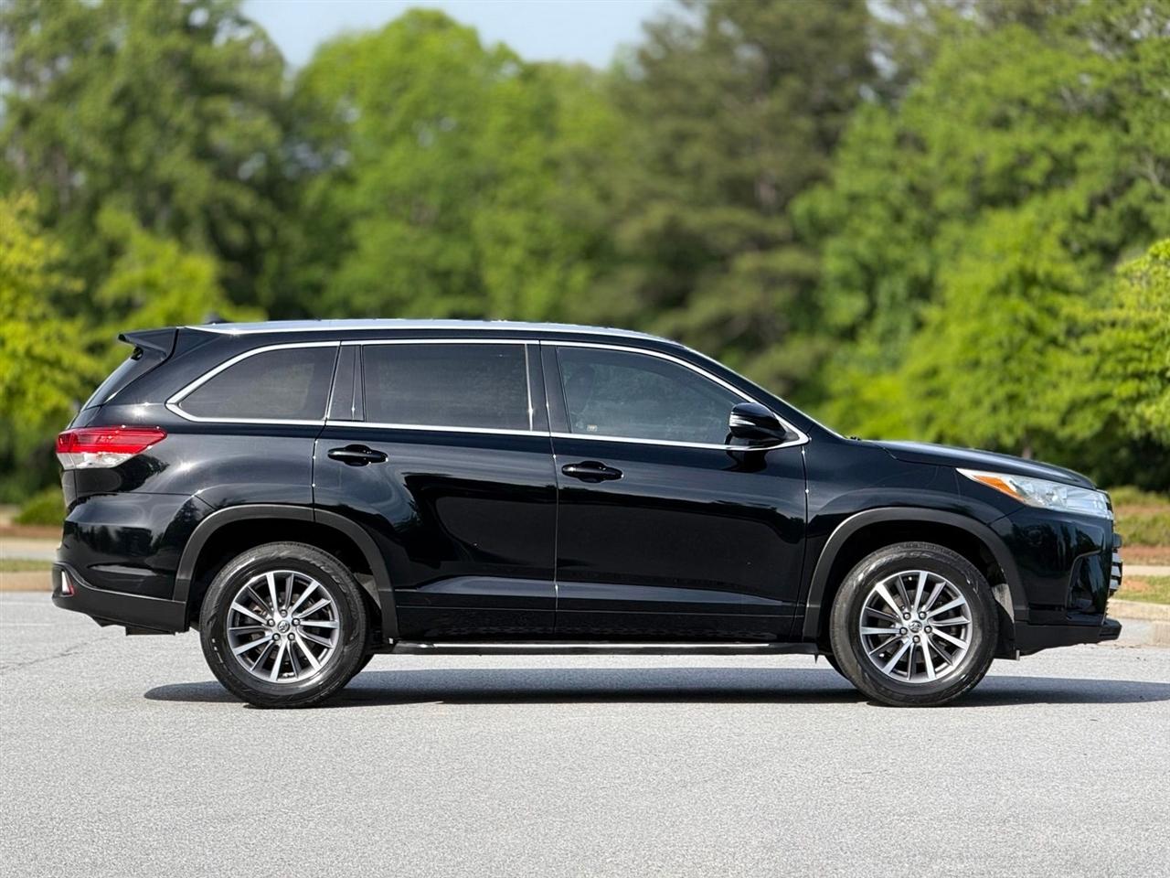 Toyota Highlander  2018