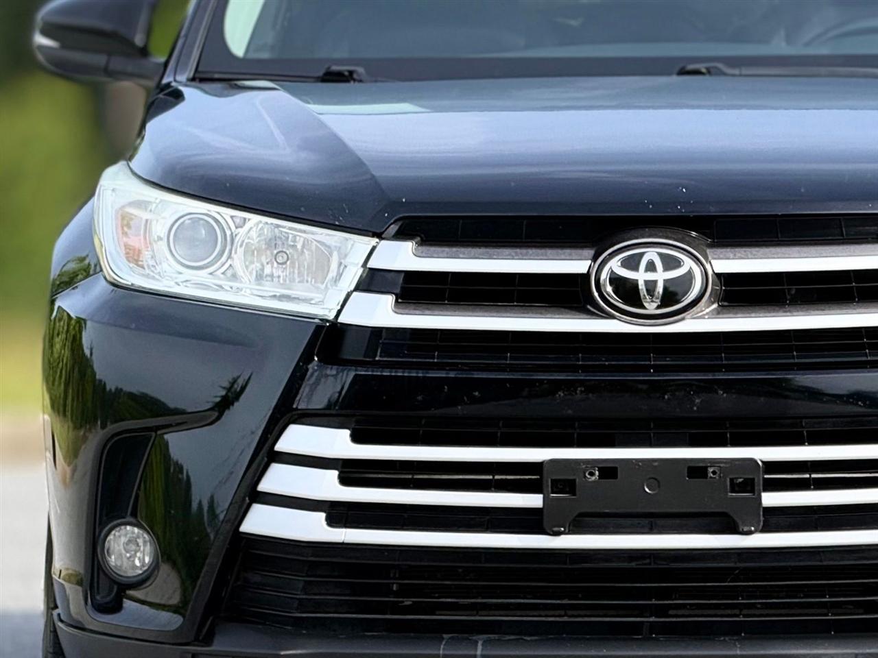 Toyota Highlander  2018