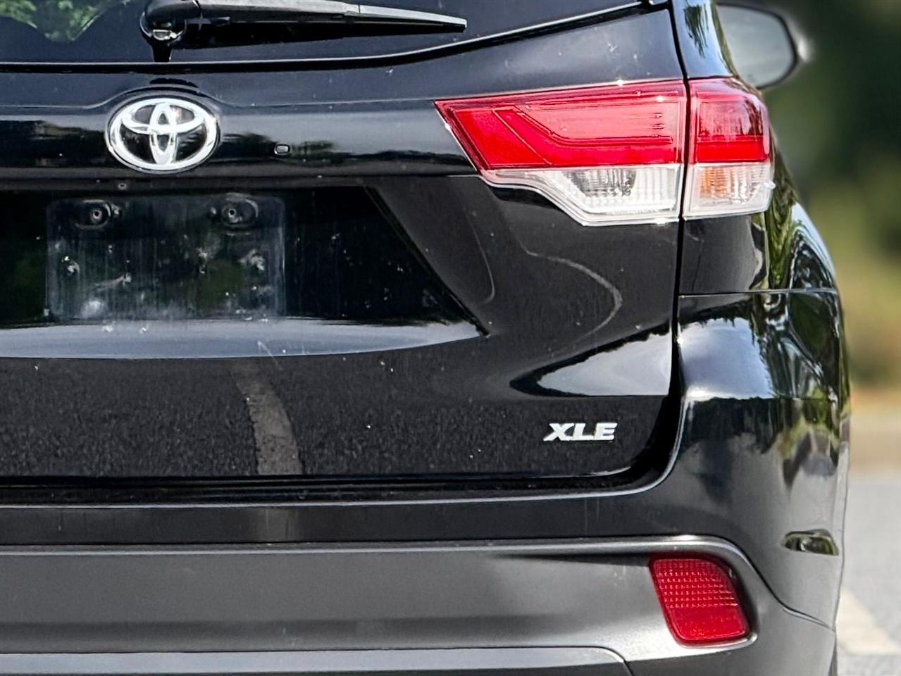 Toyota Highlander  2018