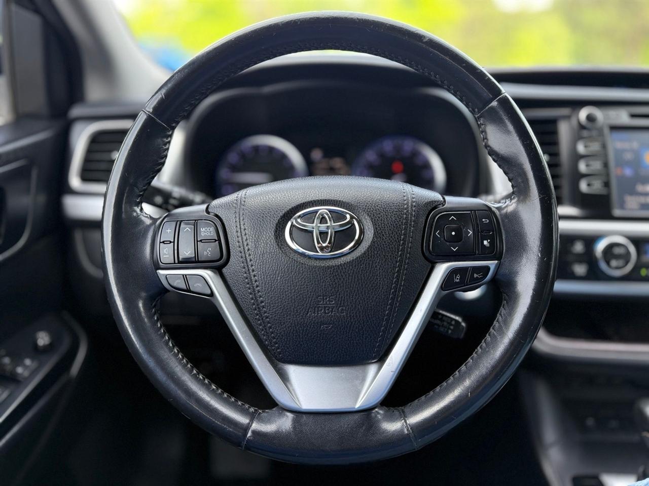 Toyota Highlander  2018