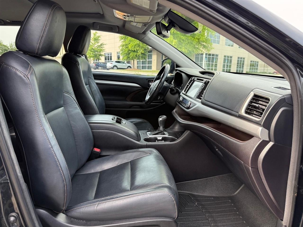 Toyota Highlander  2018