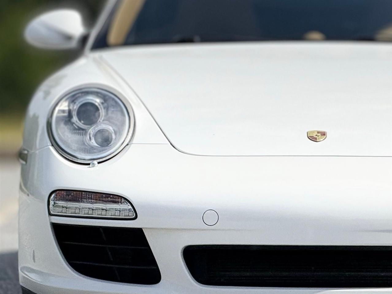 Porsche 911  2012