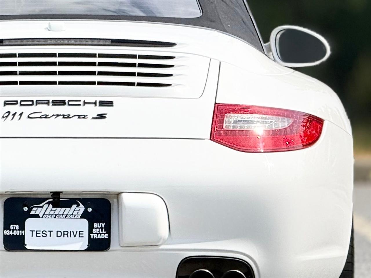 Porsche 911  2012
