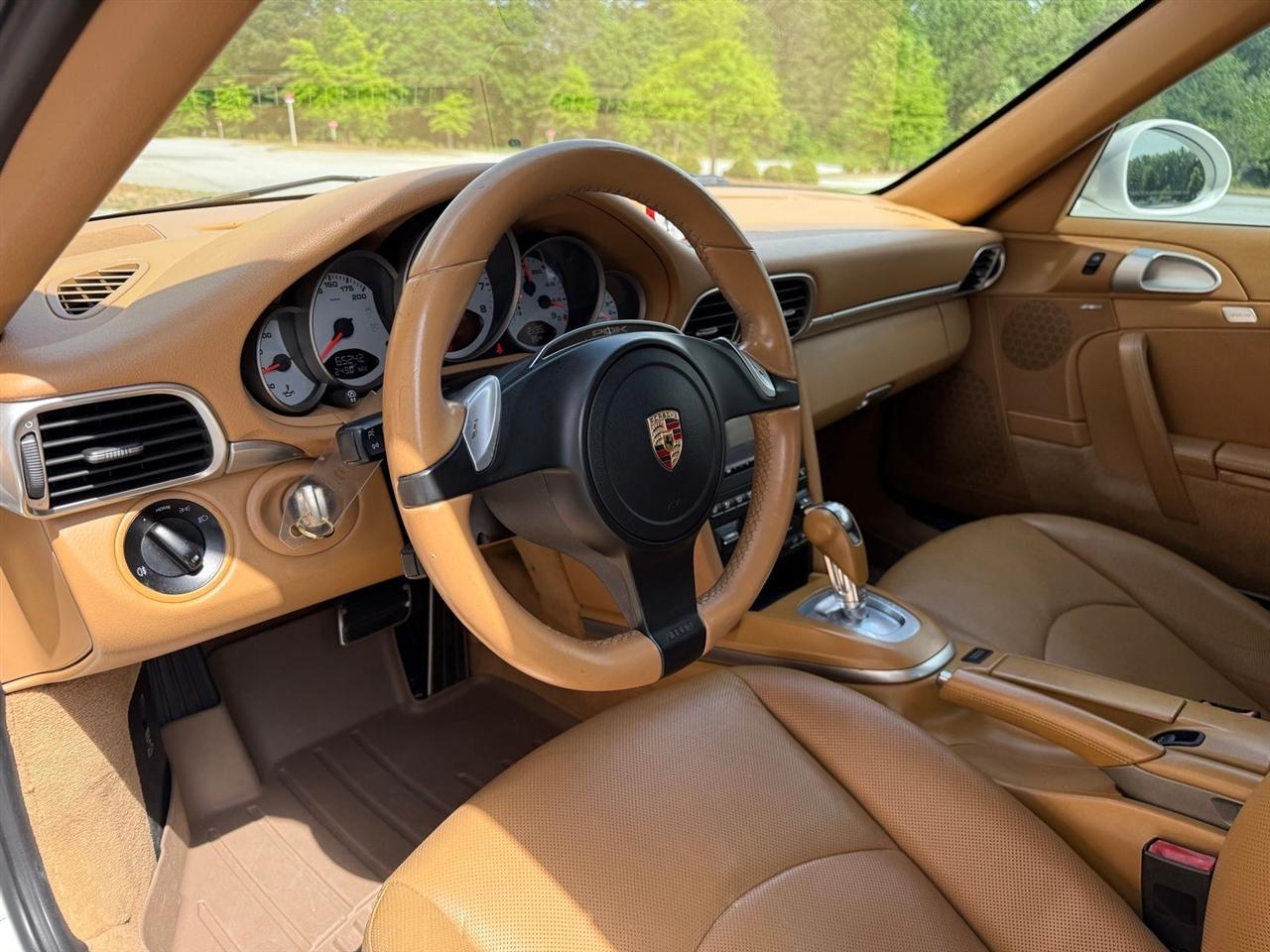 Porsche 911  2012