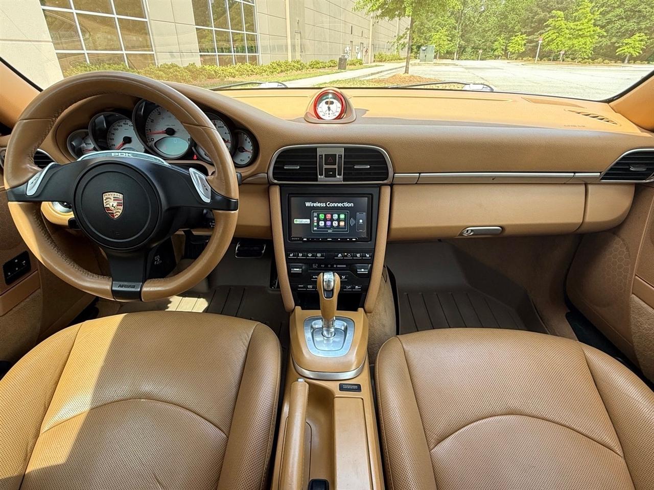 Porsche 911  2012