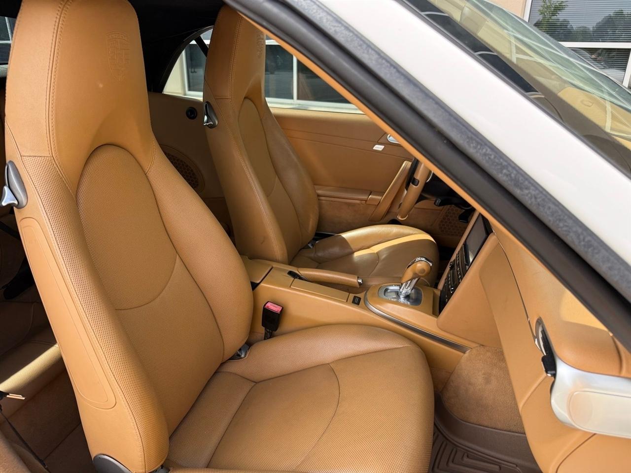 Porsche 911  2012