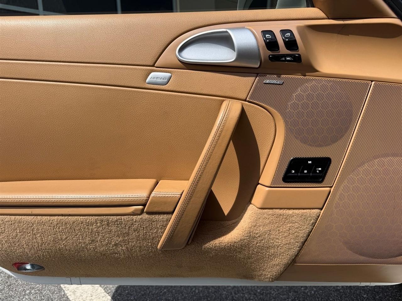 Porsche 911  2012