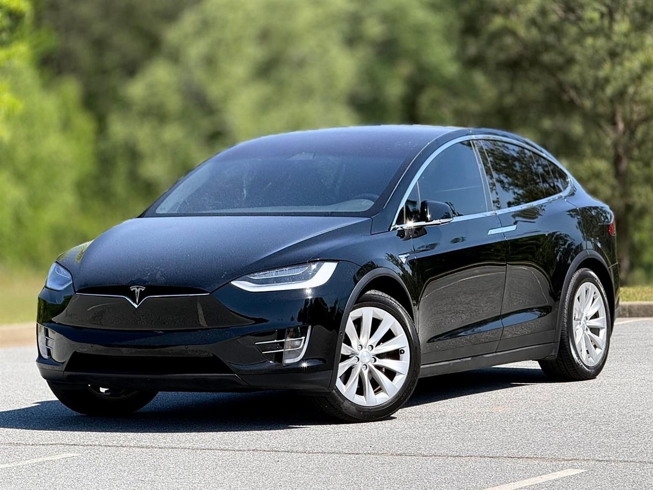 Tesla Model X  2019