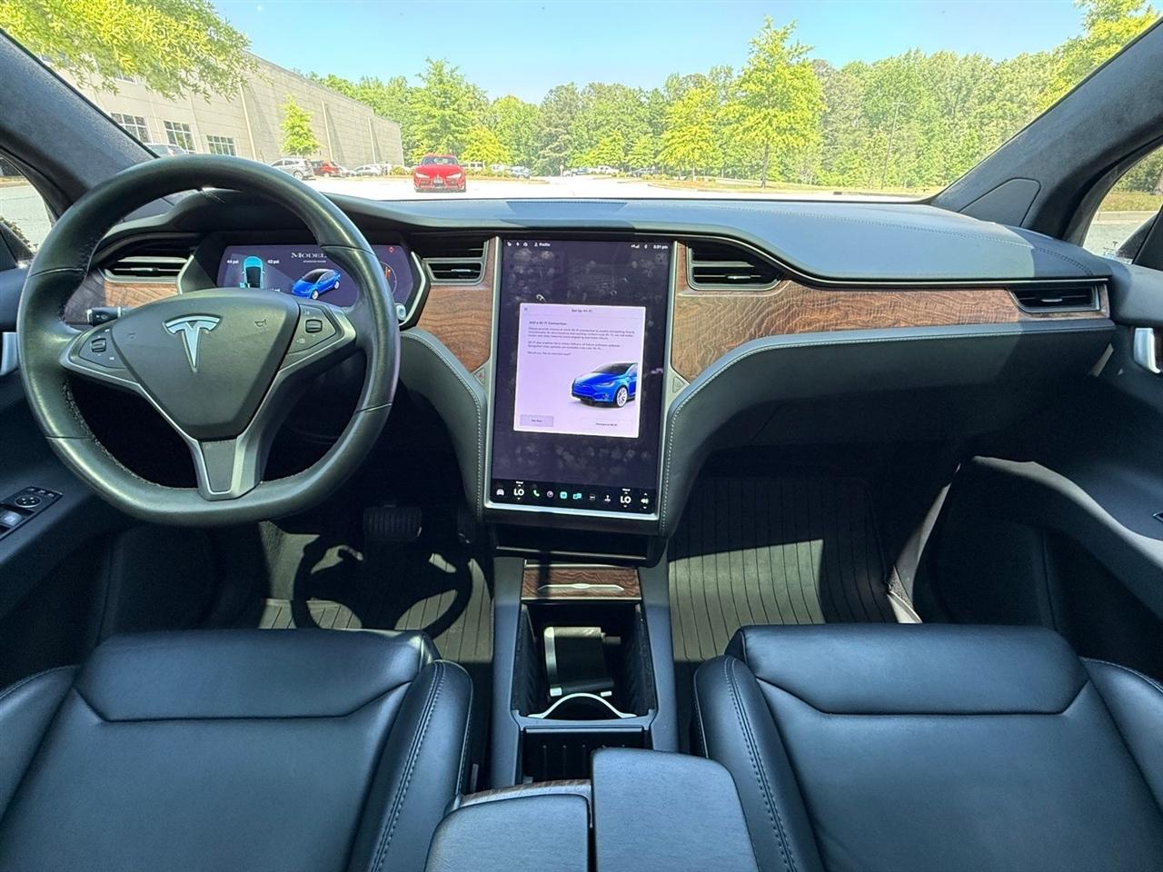Tesla Model X  2019