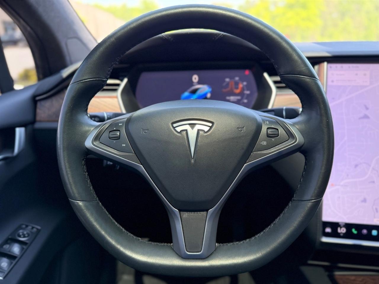 Tesla Model X  2019
