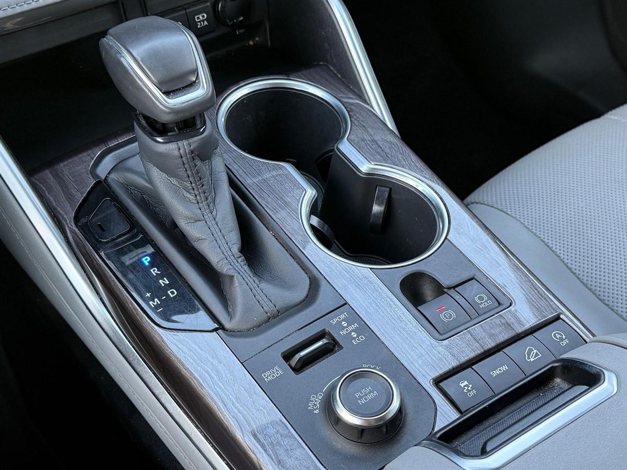 Toyota Highlander  2020