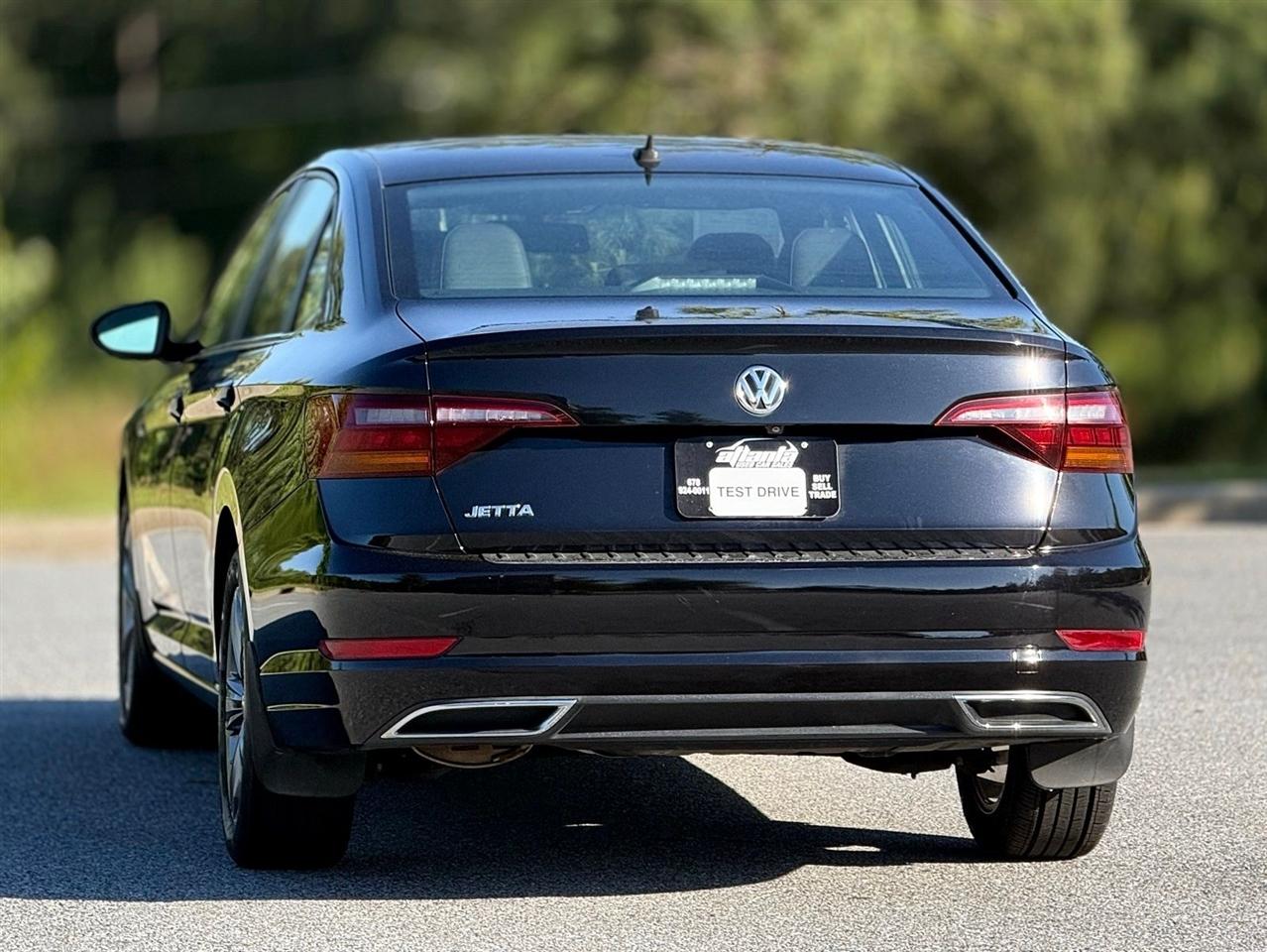 Volkswagen Jetta  2019