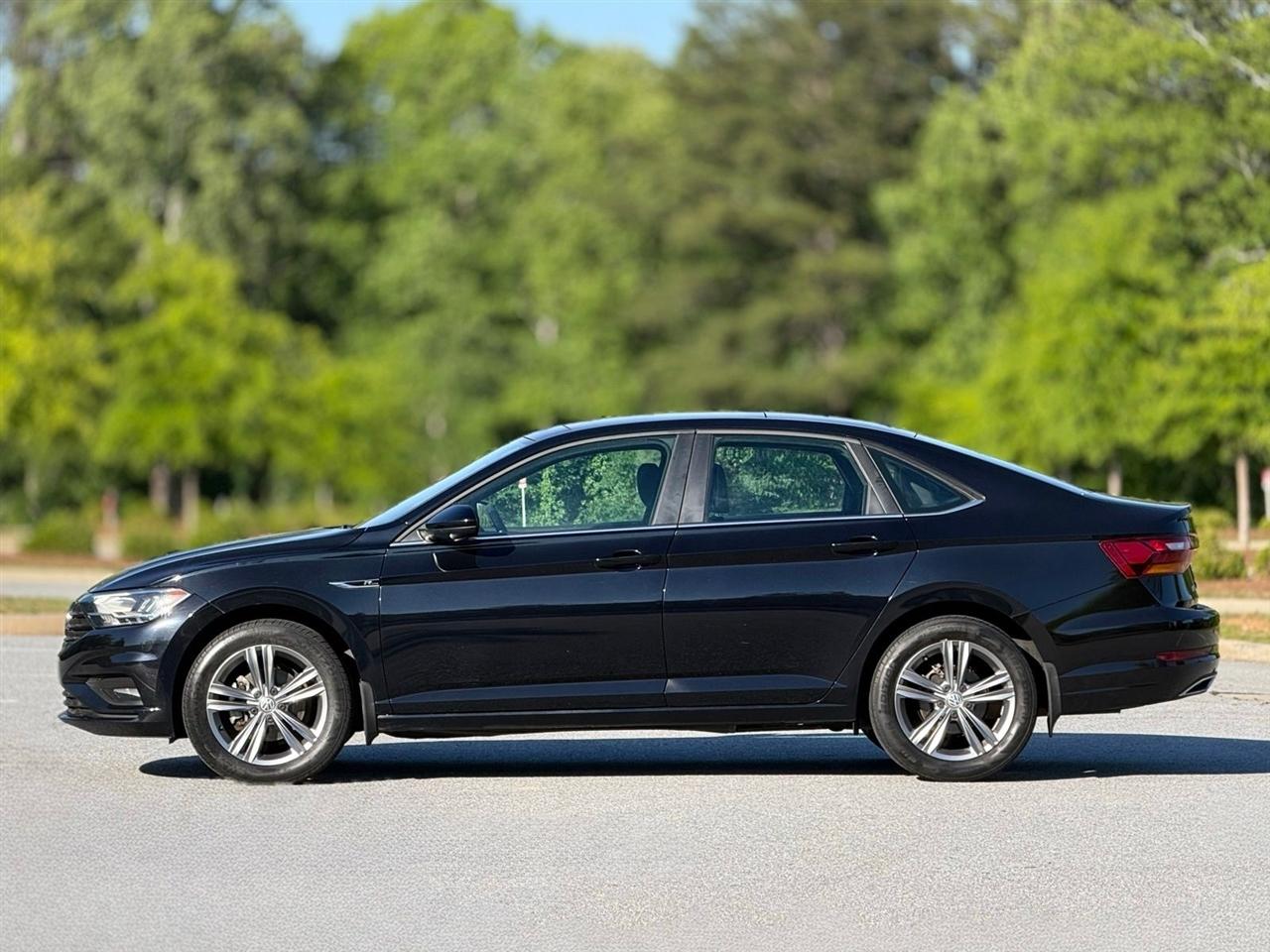 Volkswagen Jetta  2019