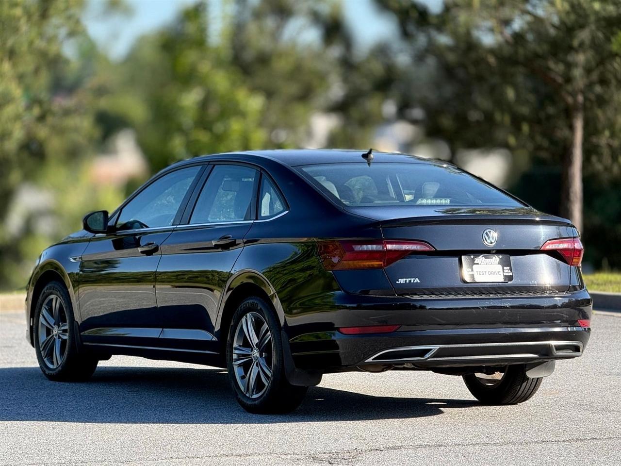 Volkswagen Jetta  2019