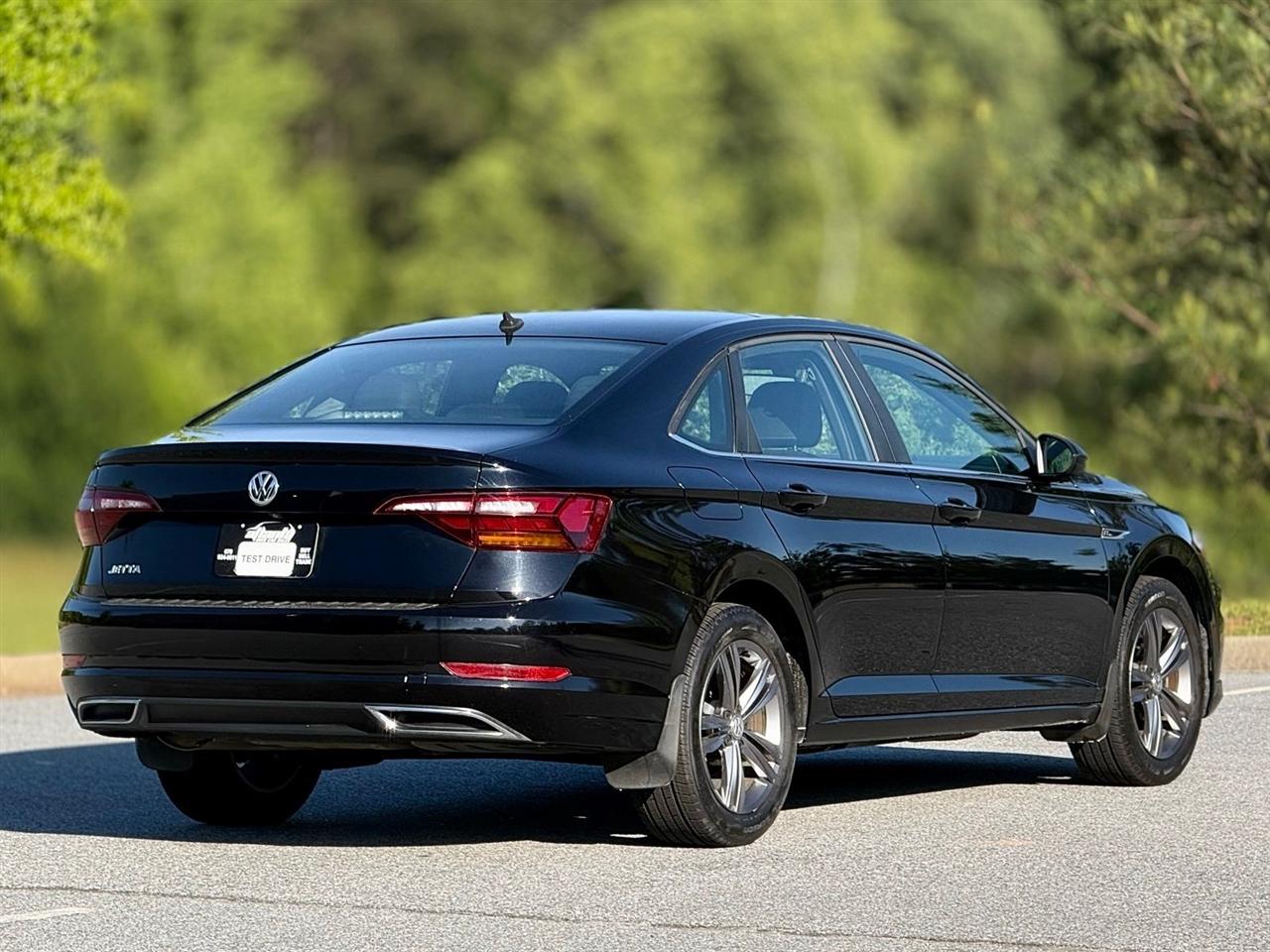 Volkswagen Jetta  2019