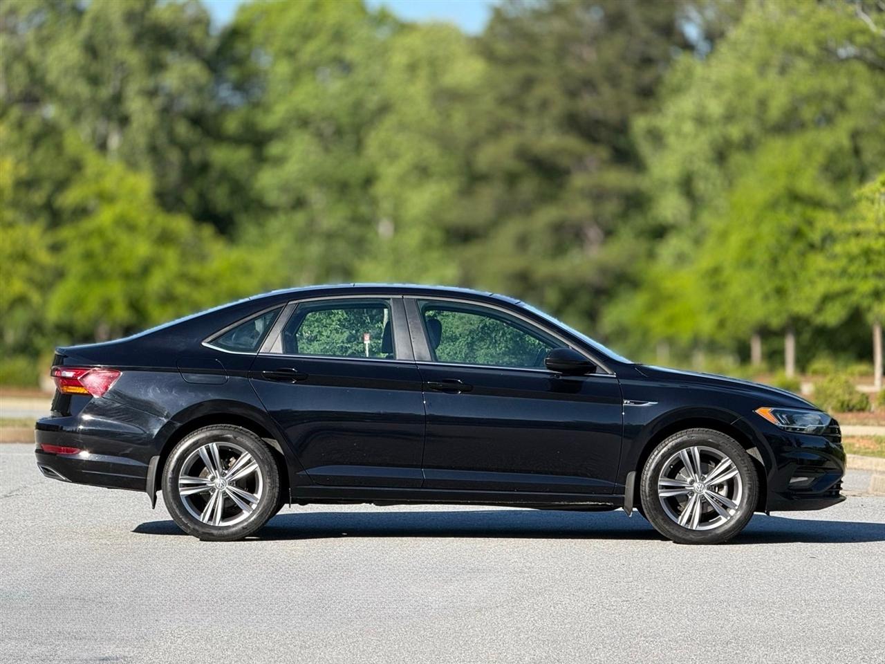 Volkswagen Jetta  2019