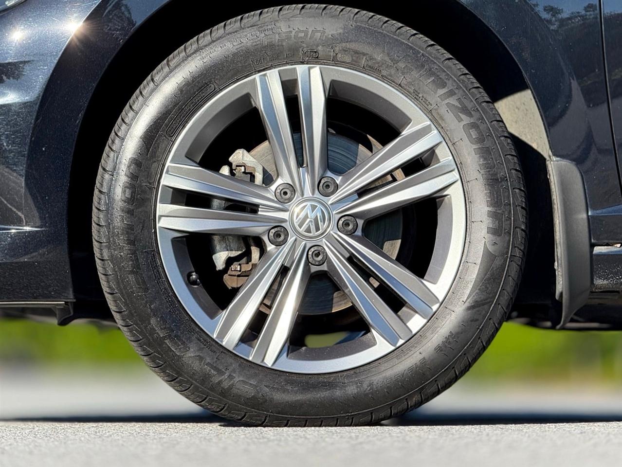 Volkswagen Jetta  2019