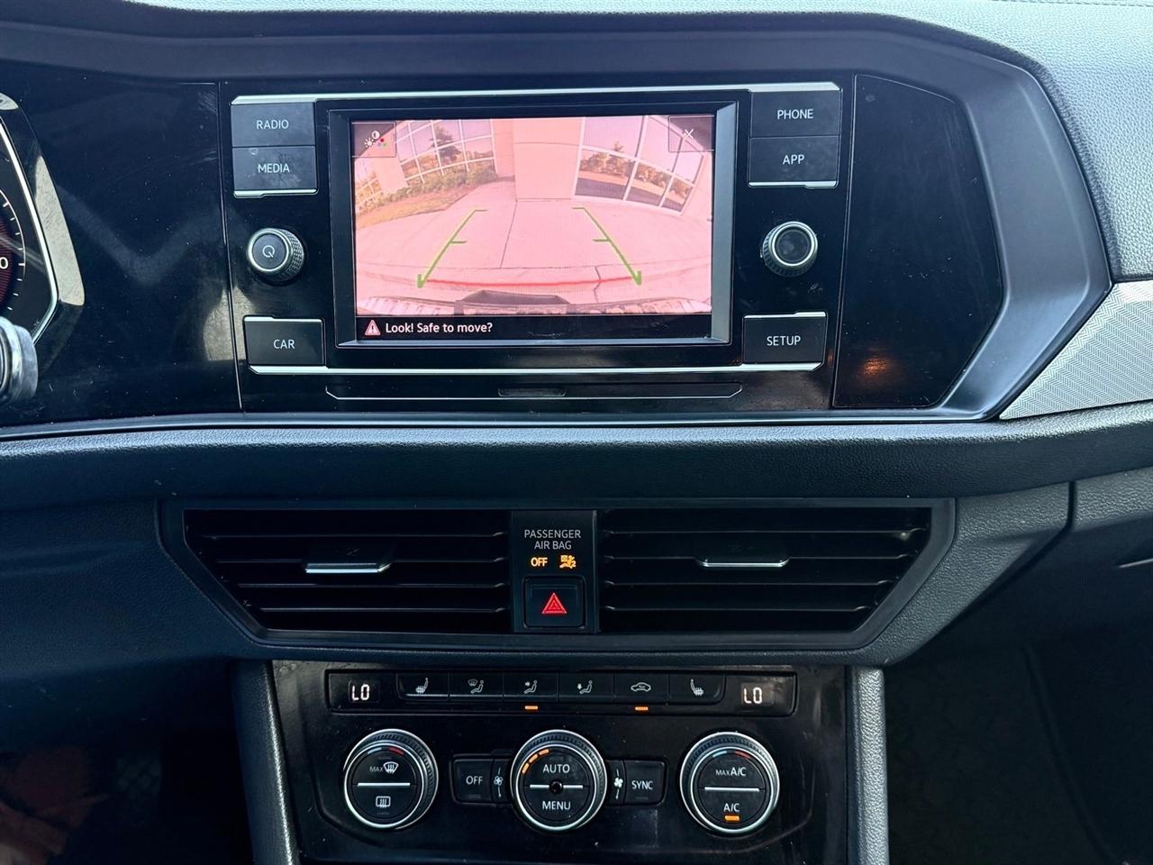 Volkswagen Jetta  2019