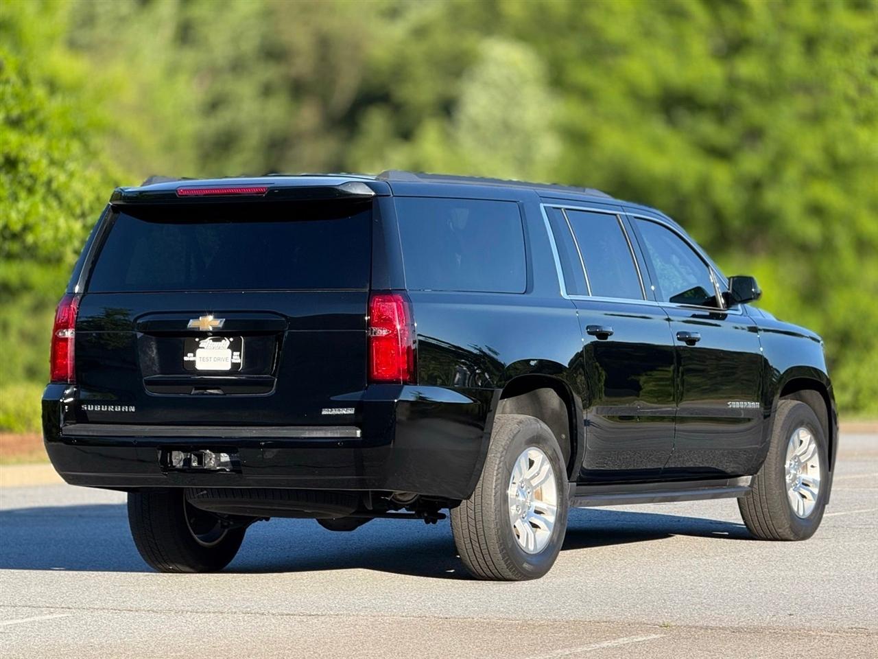 Chevrolet Suburban  2019