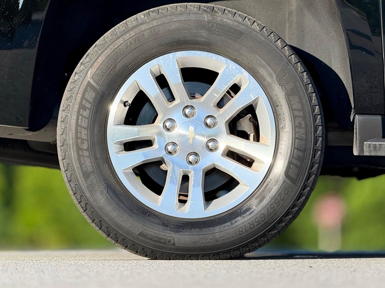 Chevrolet Suburban  2019