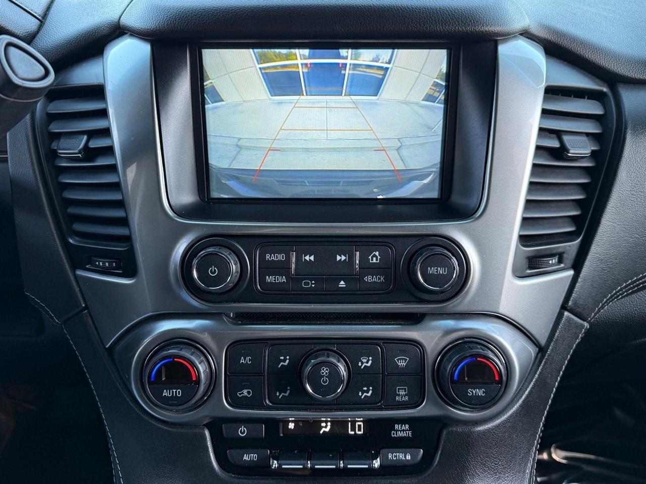 Chevrolet Suburban  2019