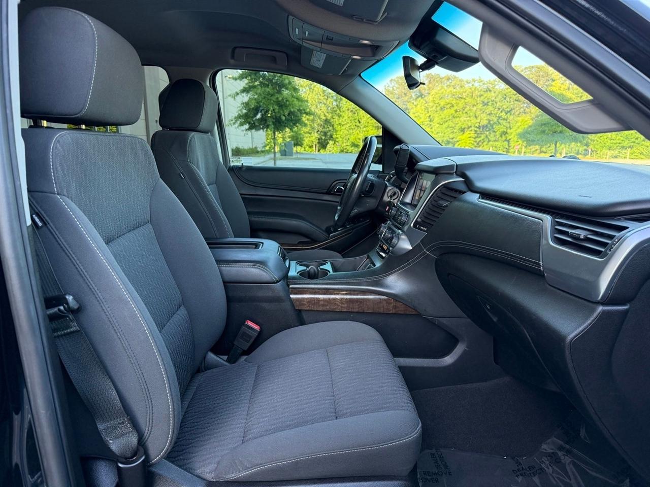 Chevrolet Suburban  2019