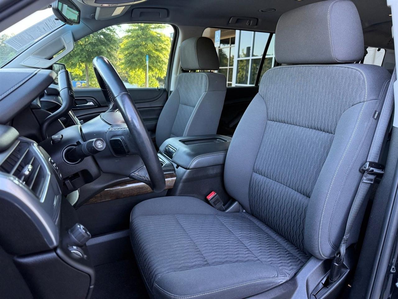 Chevrolet Suburban  2019