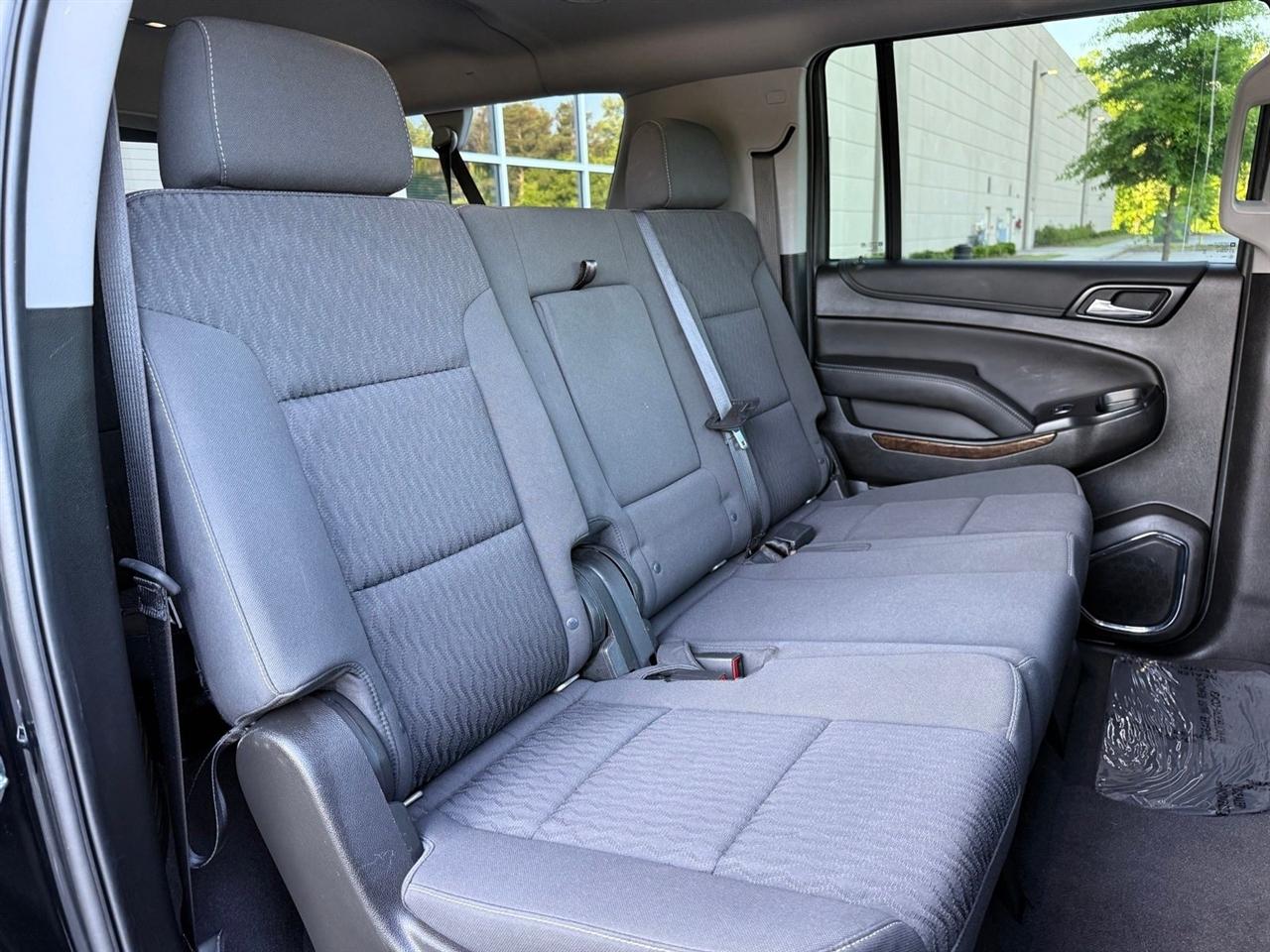 Chevrolet Suburban  2019