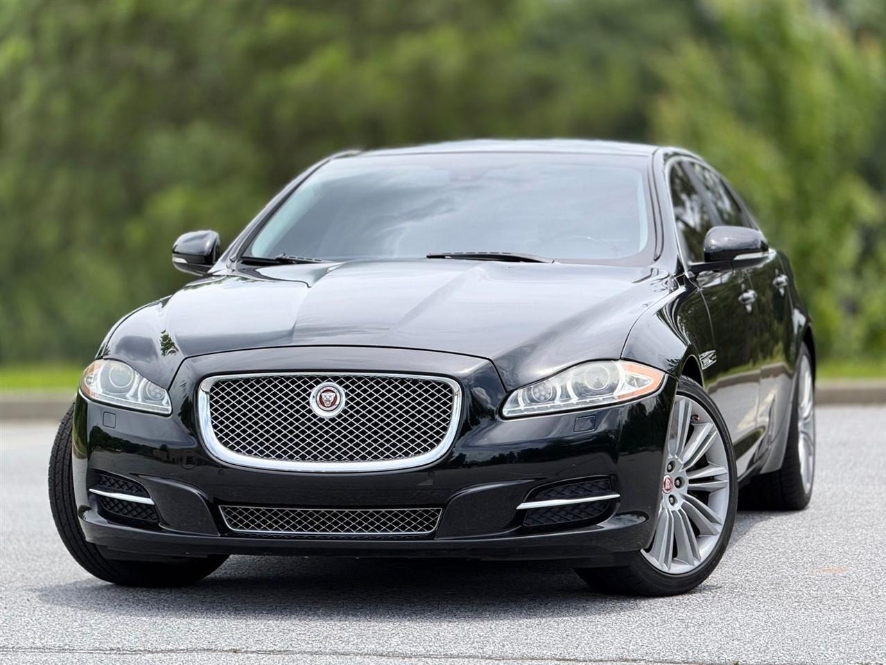 Jaguar XJ  2015