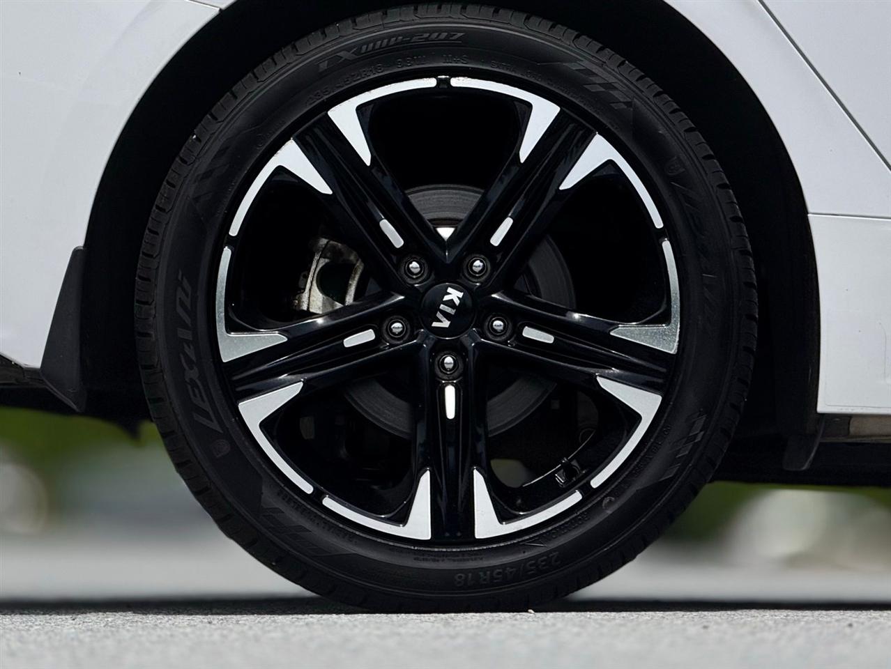 Kia K5  2021