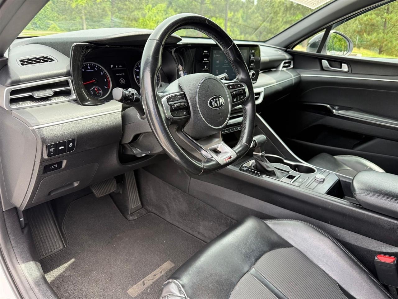 Kia K5  2021