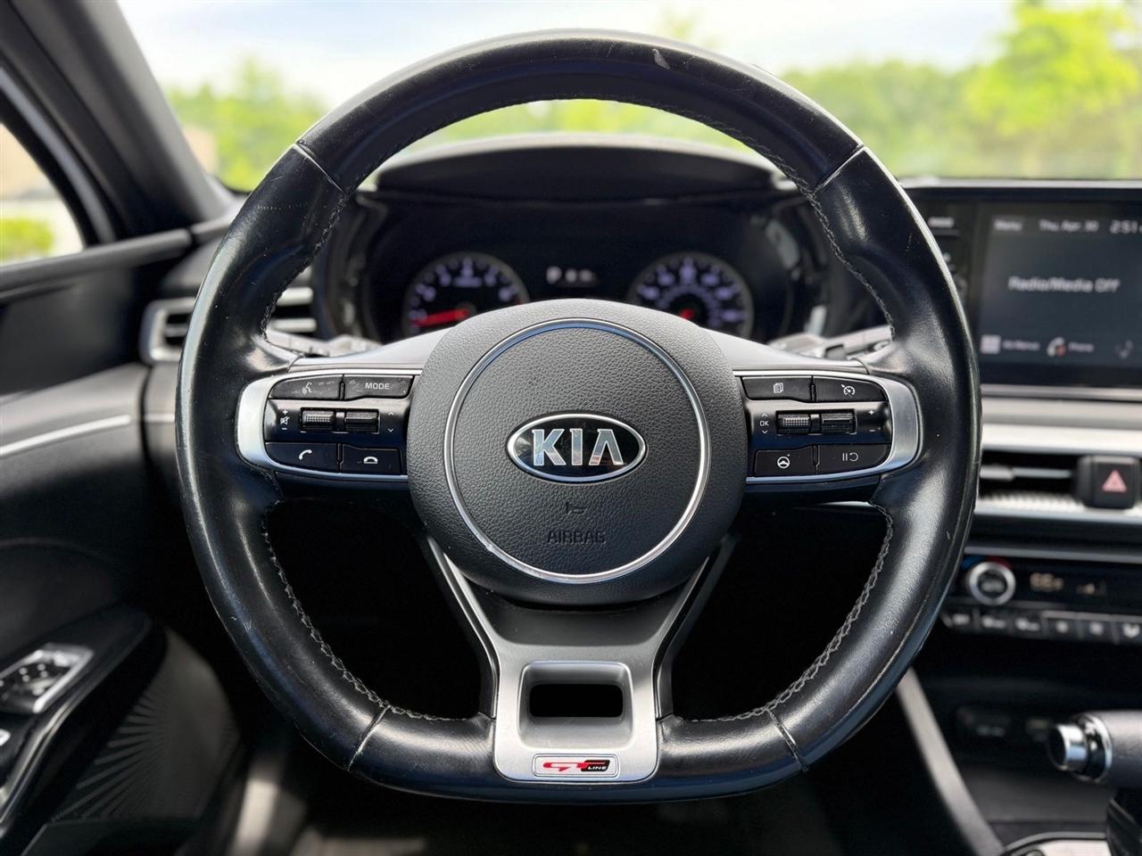 Kia K5  2021