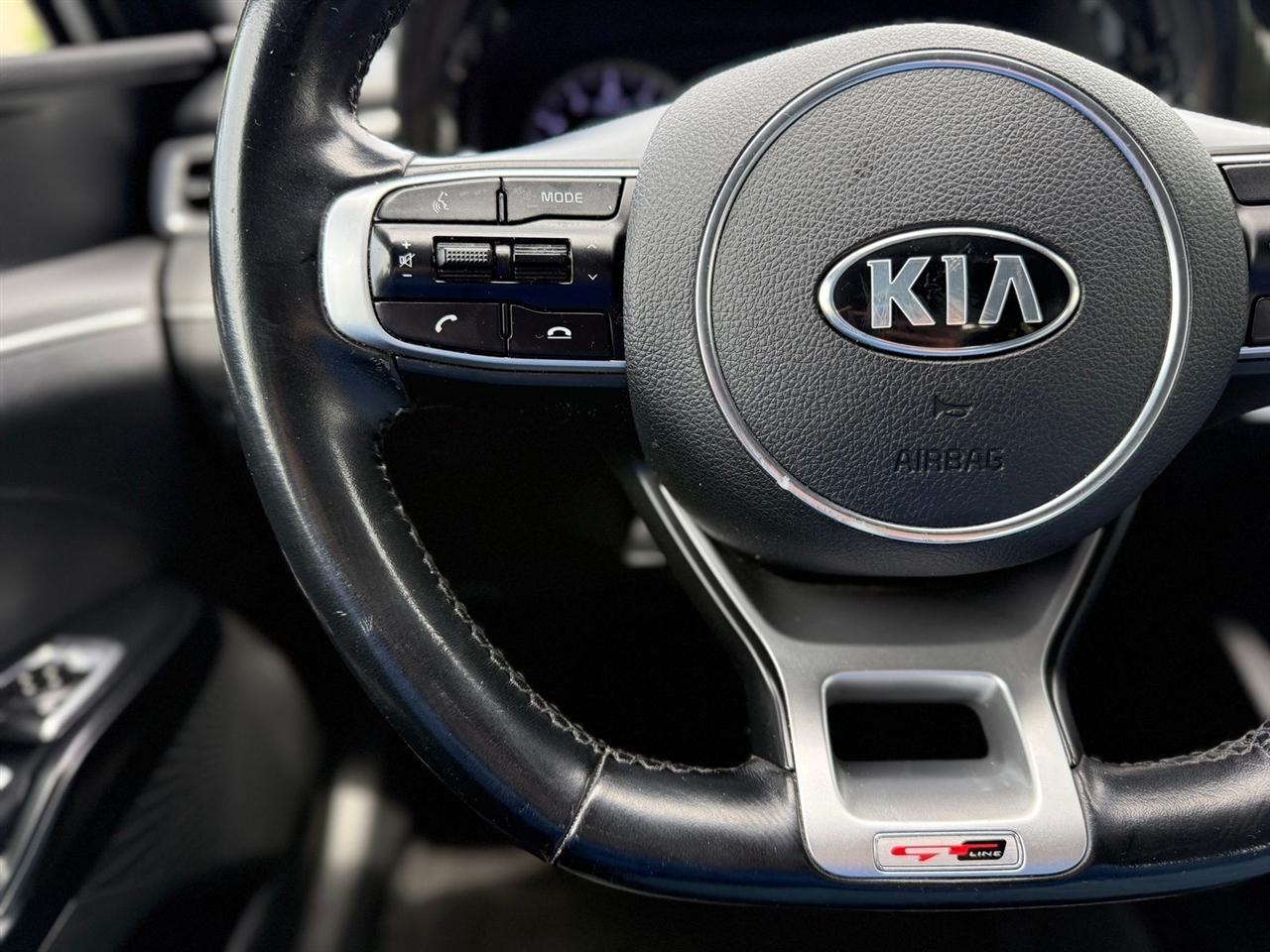 Kia K5  2021