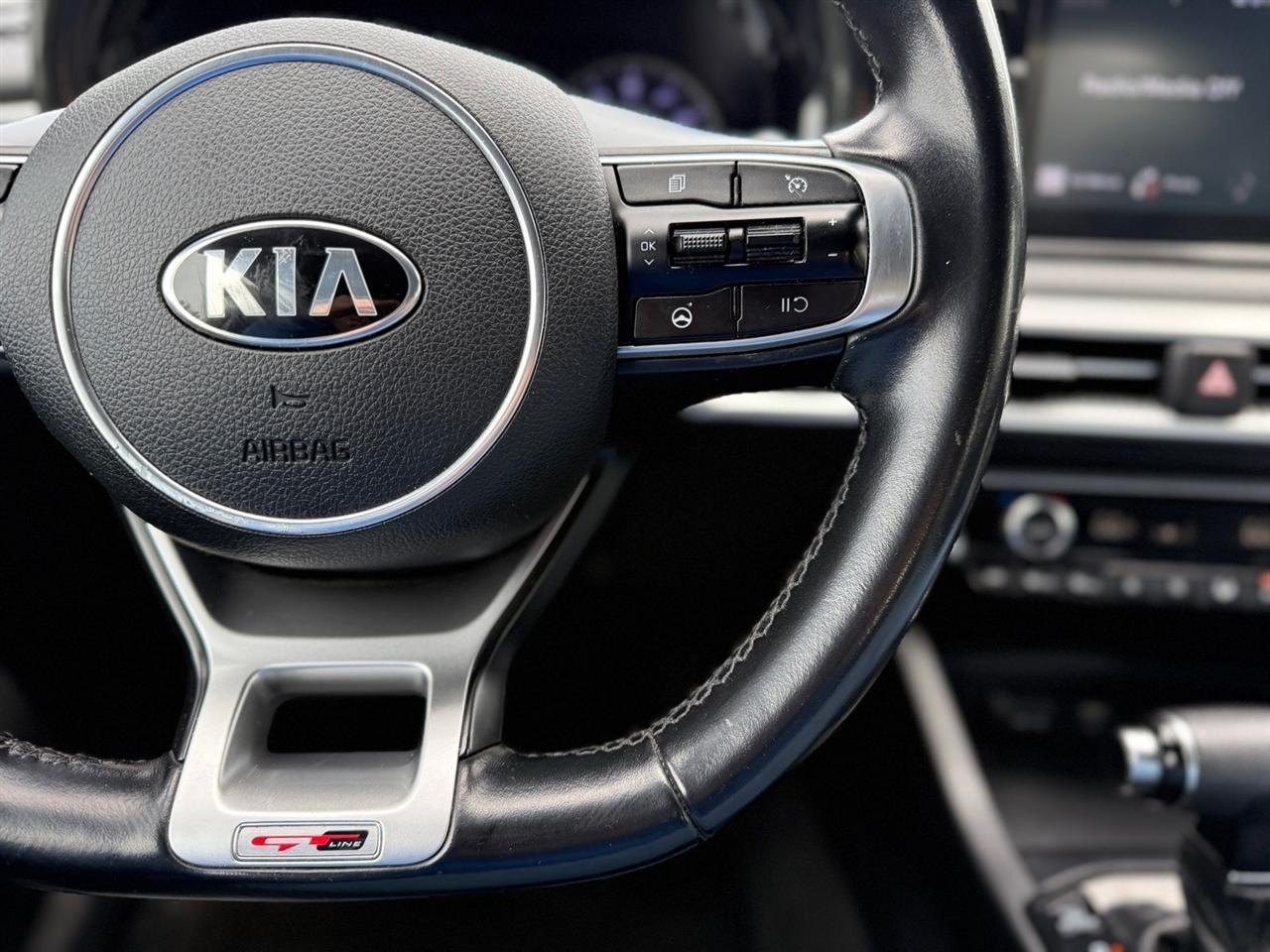 Kia K5  2021