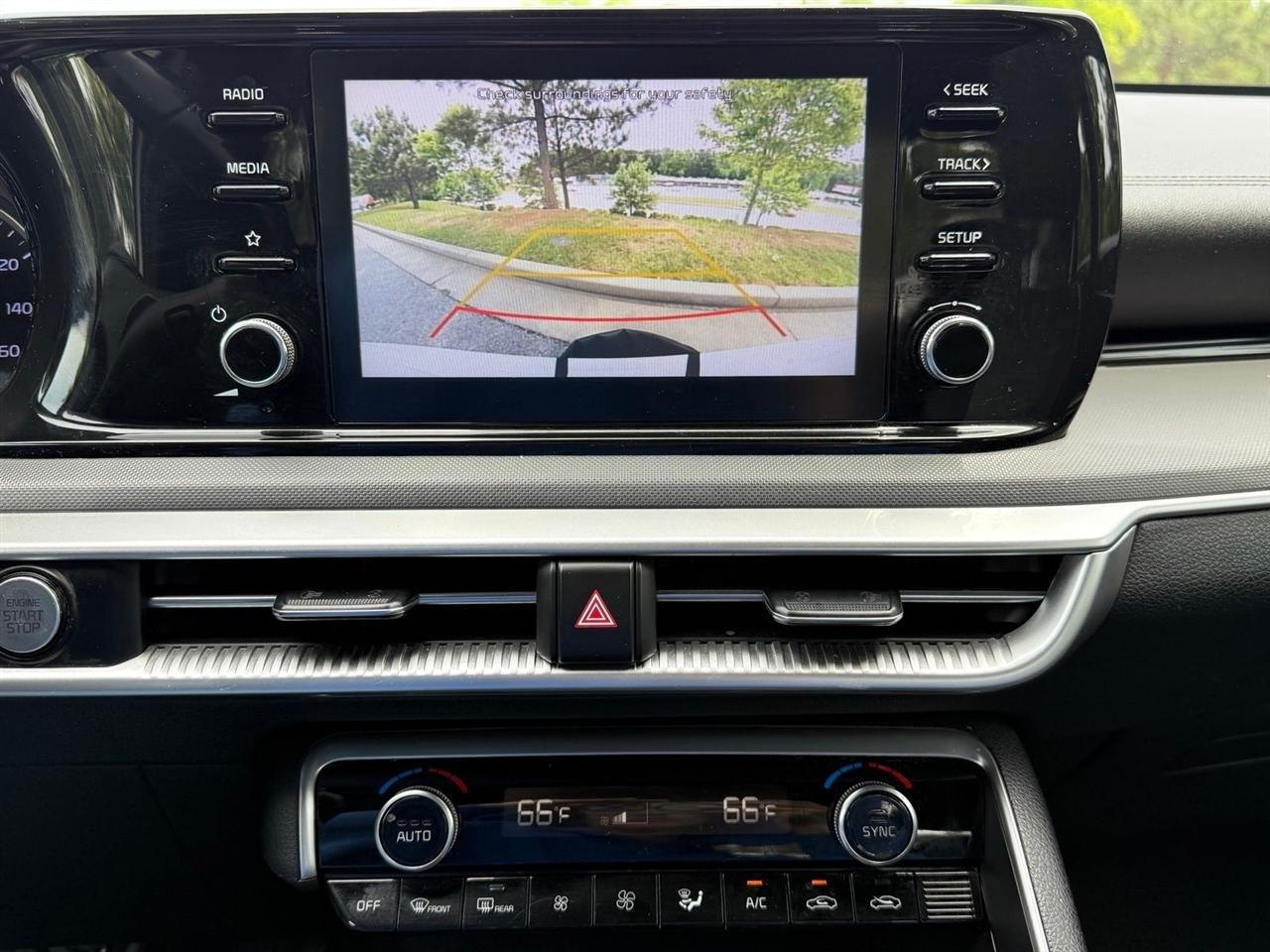 Kia K5  2021