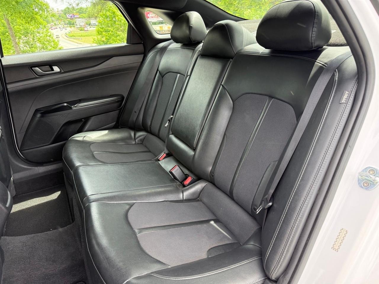 Kia K5  2021