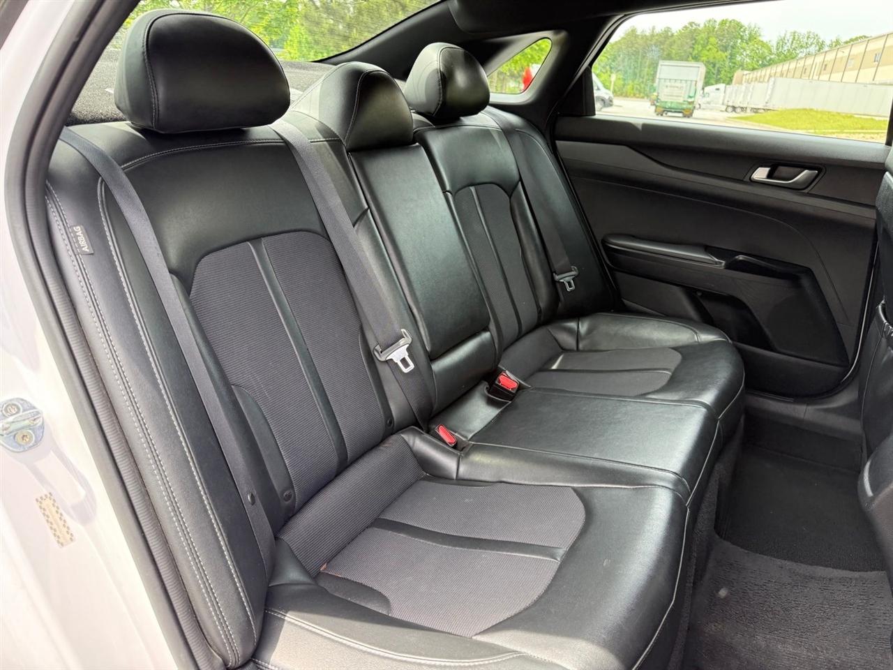 Kia K5  2021
