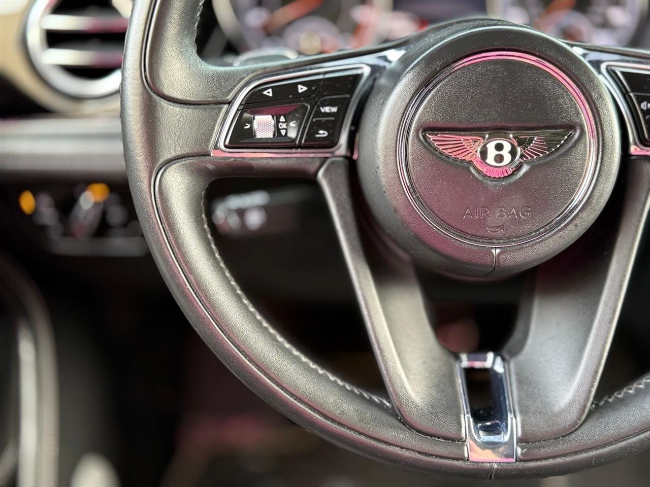 Bentley Bentayga  2019