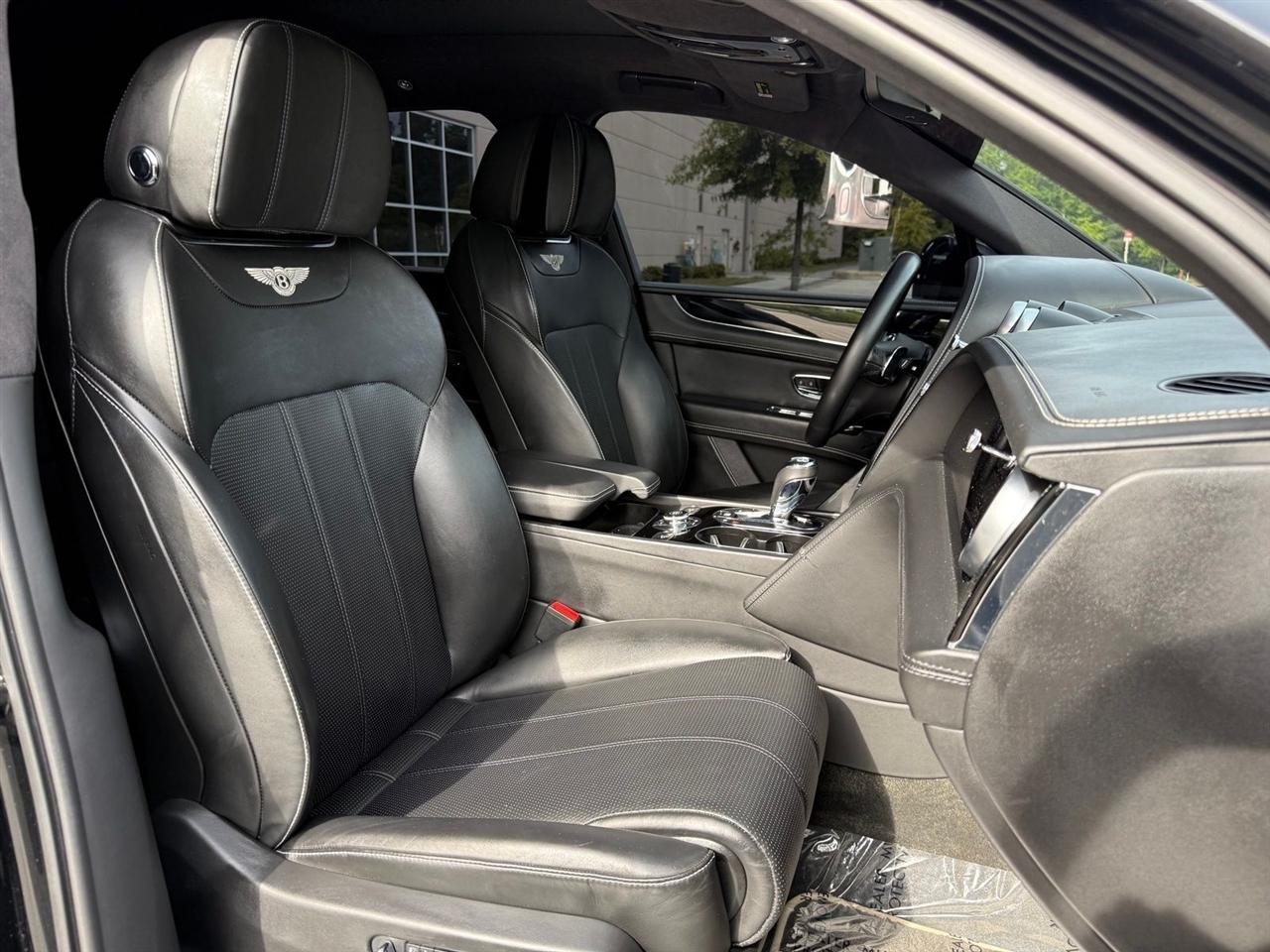 Bentley Bentayga  2019