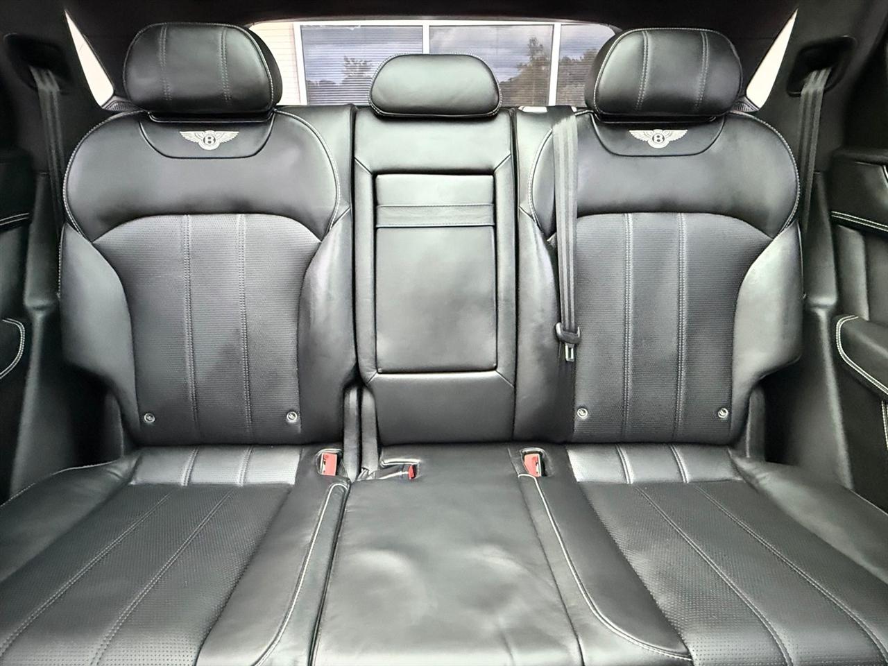 Bentley Bentayga  2019