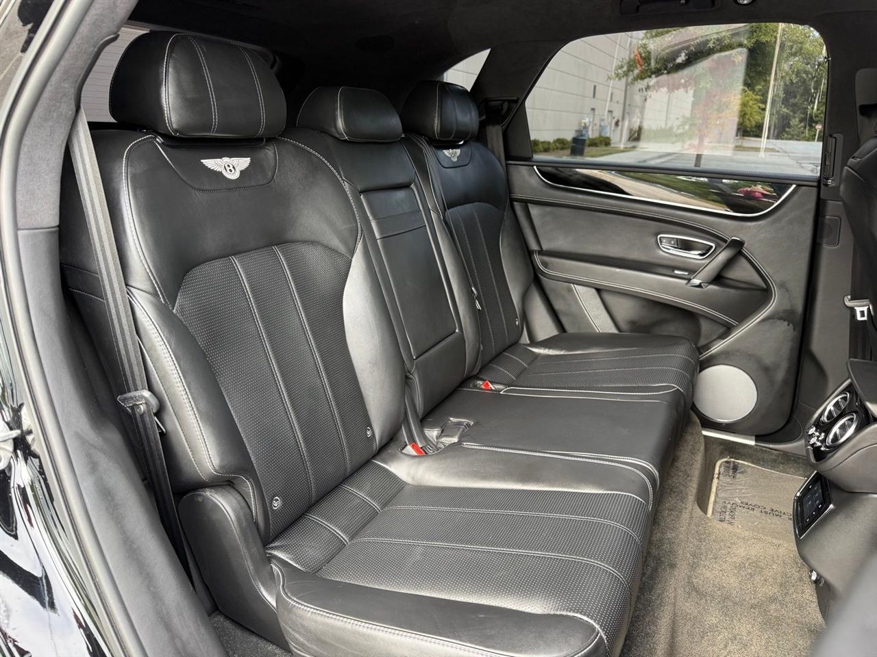 Bentley Bentayga  2019