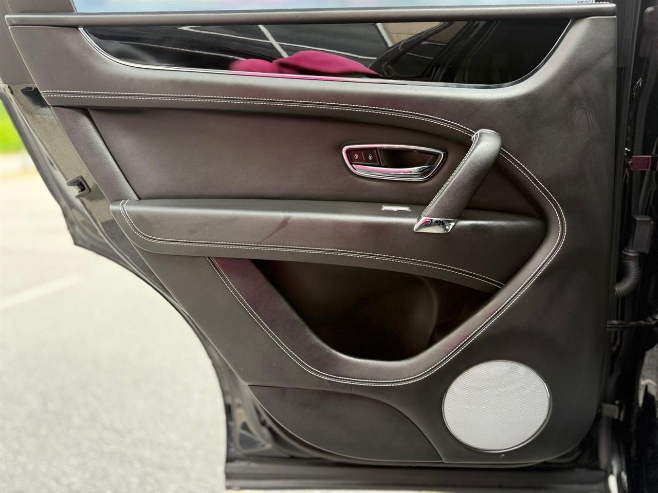 Bentley Bentayga  2019