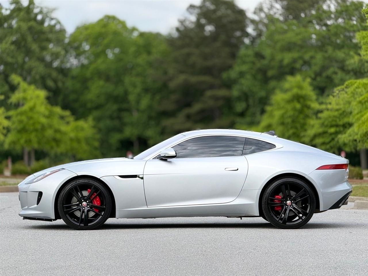 Jaguar F-Type  2017