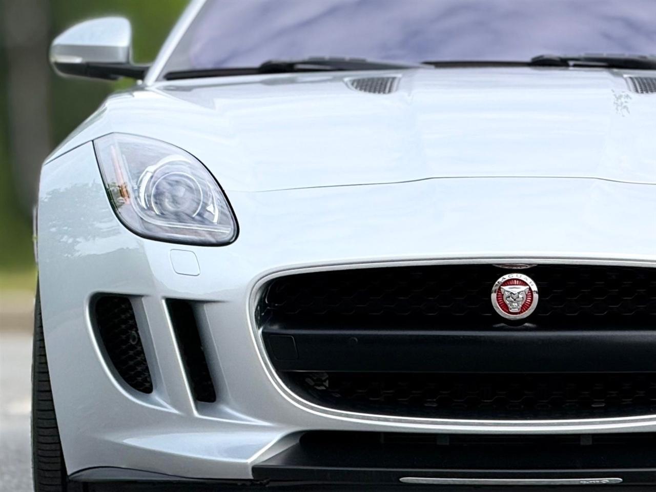 Jaguar F-Type  2017