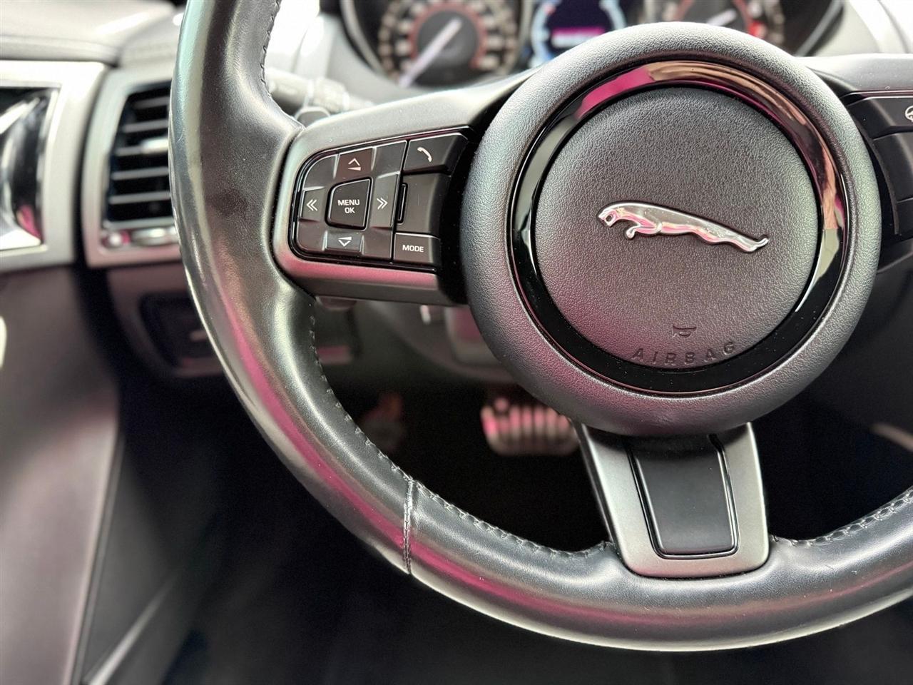 Jaguar F-Type  2017