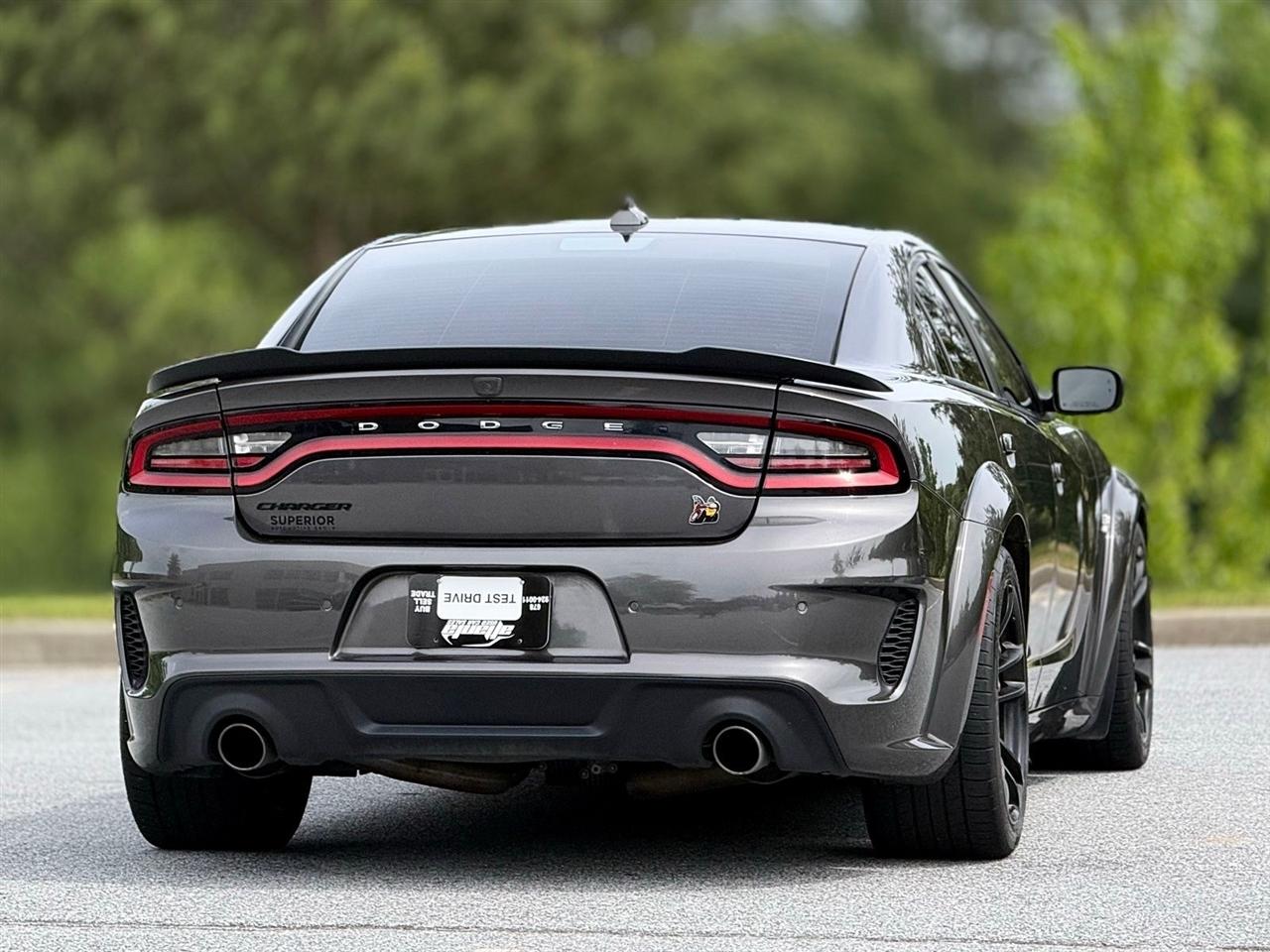 Dodge Charger  2021
