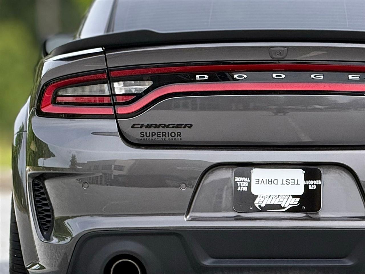 Dodge Charger  2021
