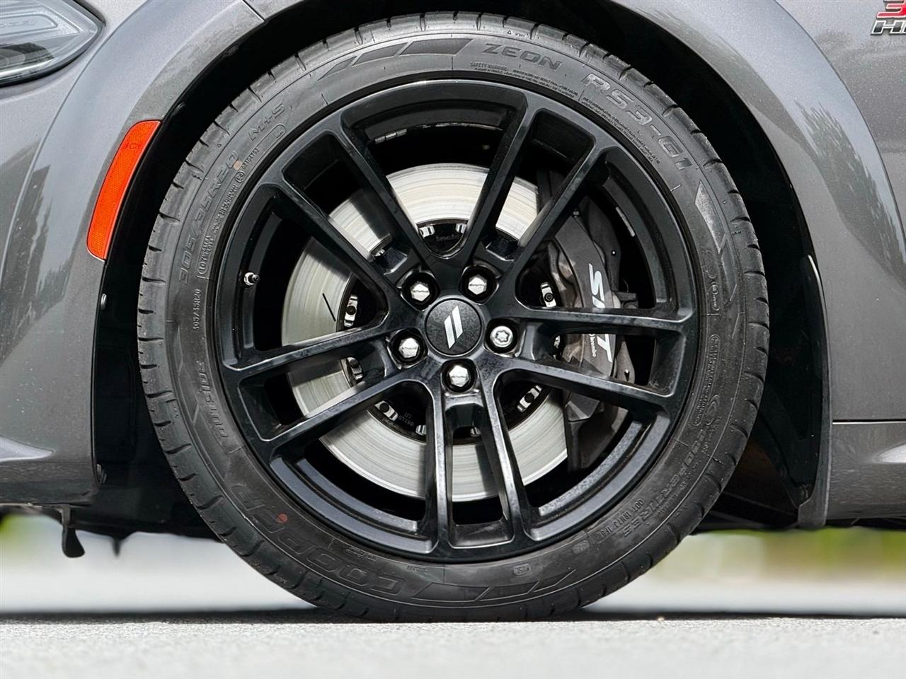 Dodge Charger  2021