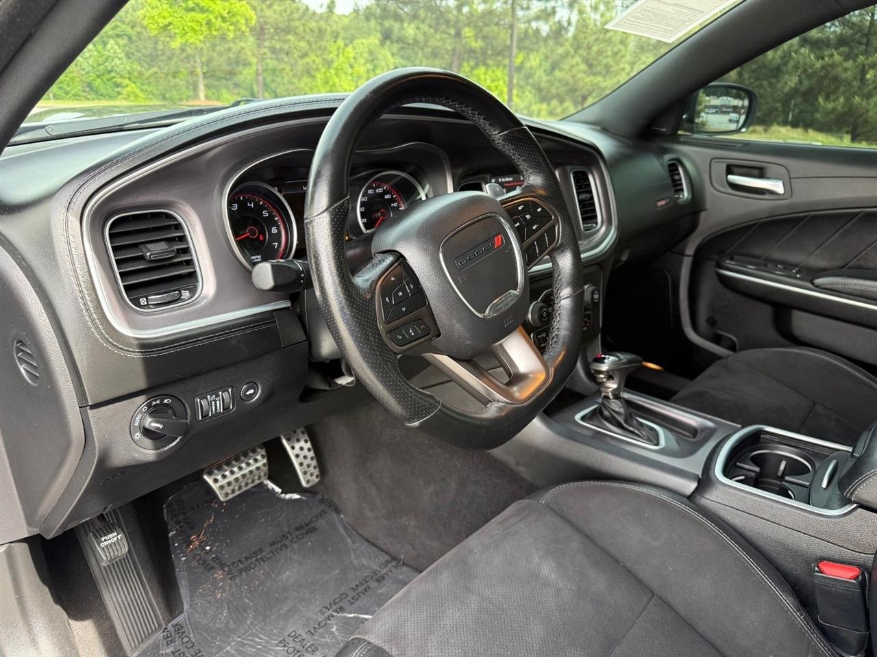 Dodge Charger  2021