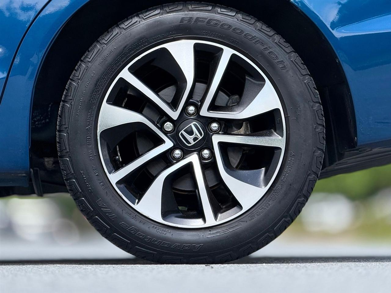 Honda Civic Sedan  2014